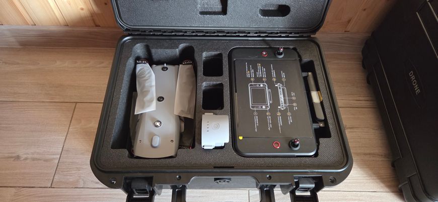 AUTEL EVO MAX 4T Standard Bundle 1000 фото